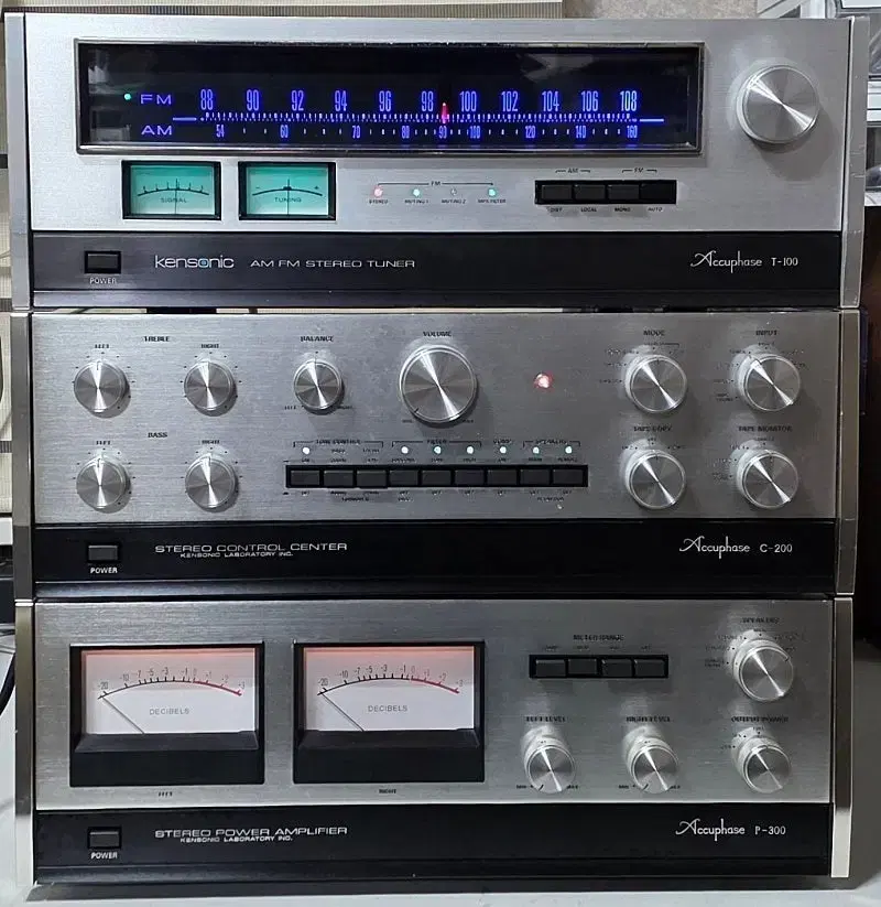 아큐페이즈 P-300/C-200/T-100 파워+프리앰프+튜너세트 | 브랜드 중고